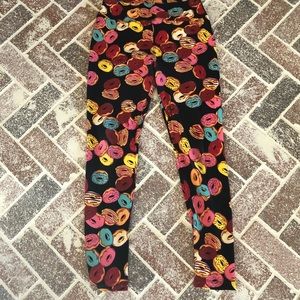 LulaRoe donut leggings